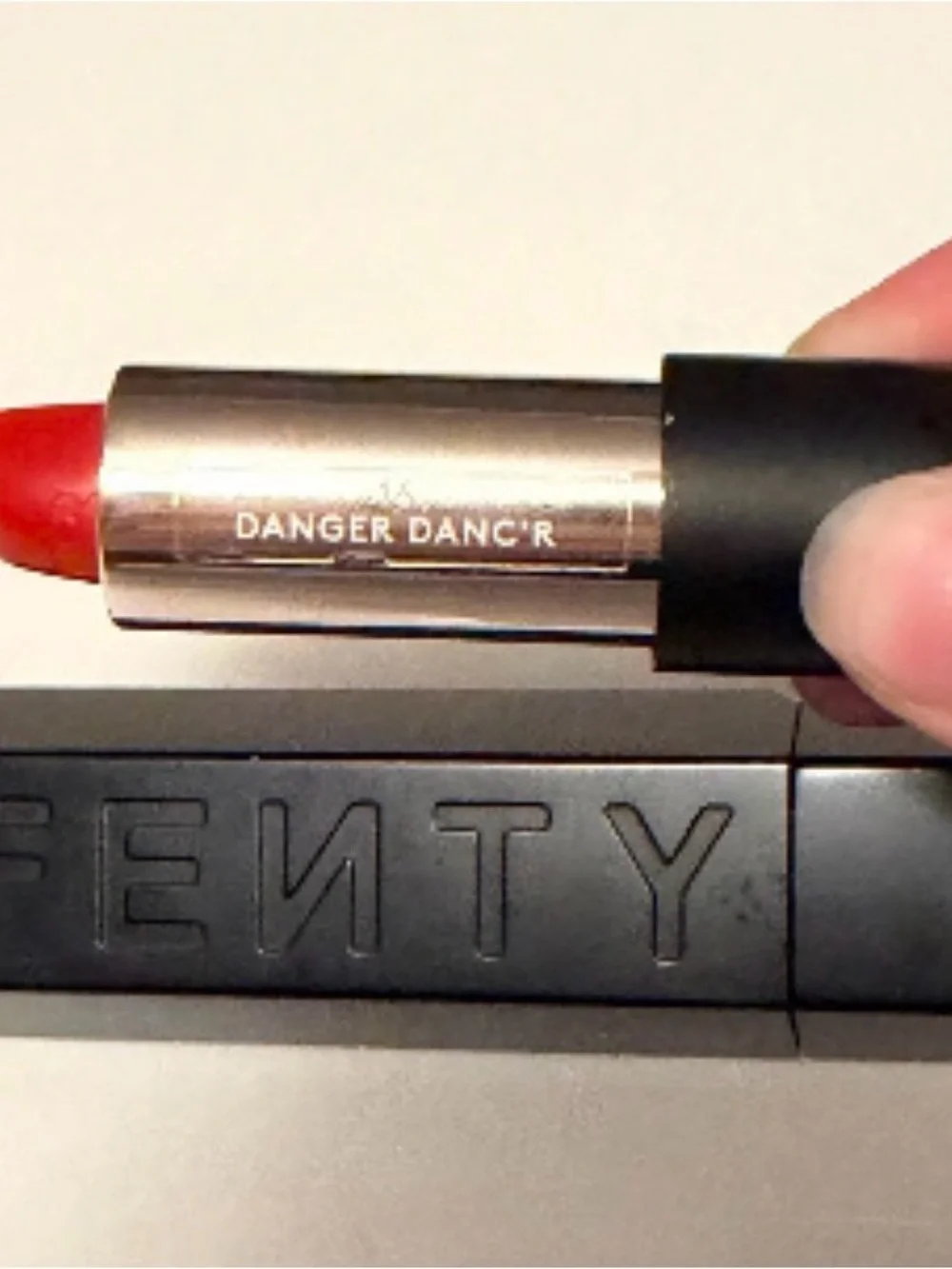 Fenty Beauty Icon VIP Lips Danger Danc’r Refillable Lipstick + Black Case